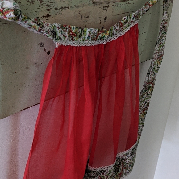 Vintage Handmade Sheer & Paisley Linen Half Apron - Picture 8 of 9
